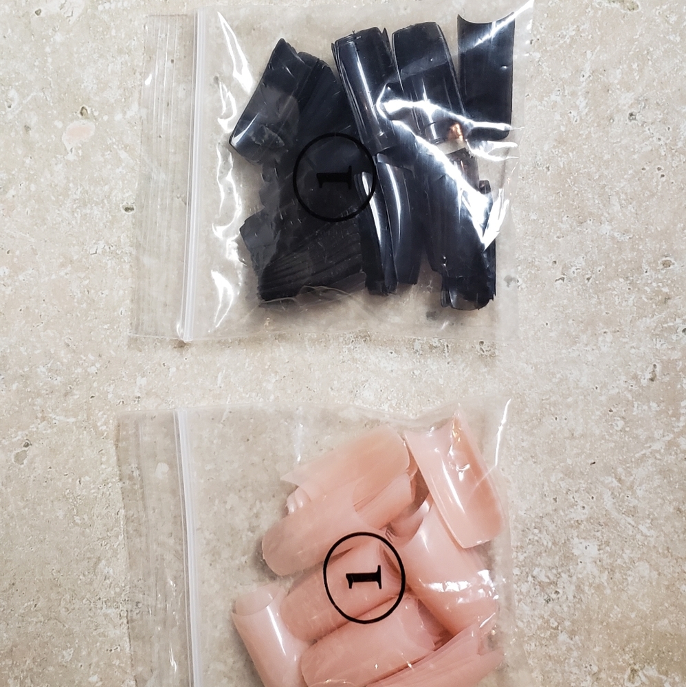 Fake nail tips